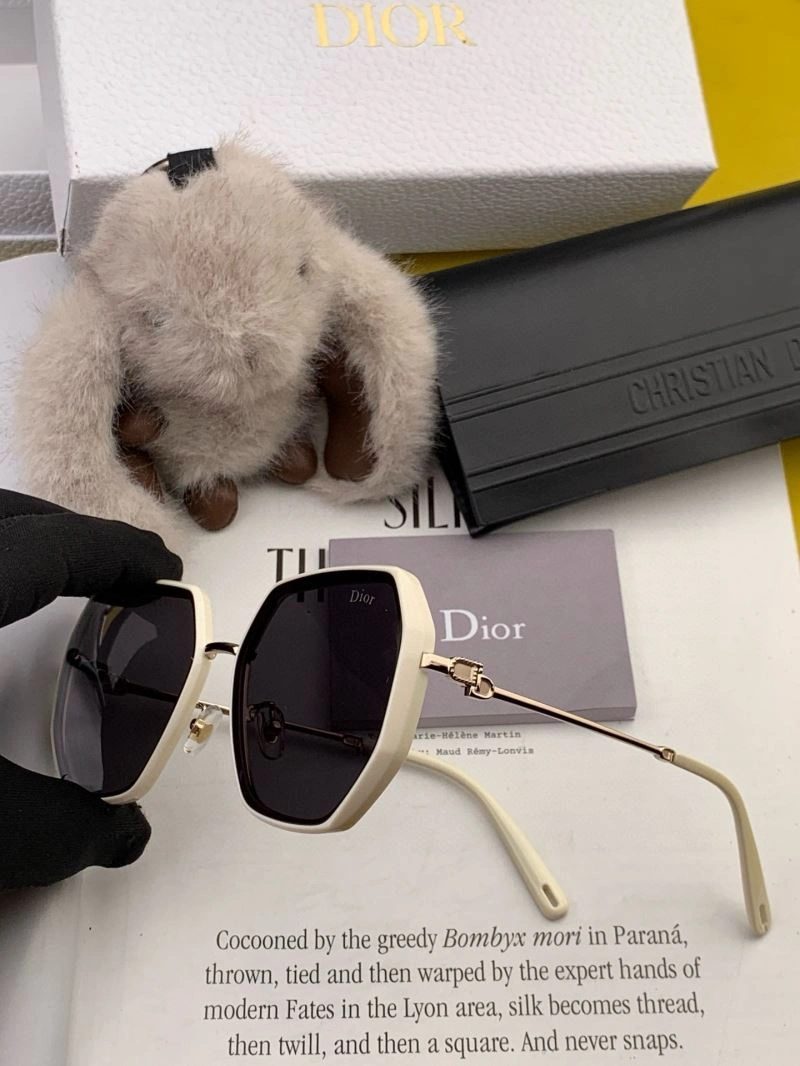 MultiPurpose Christian Dior Sunglasses 278713