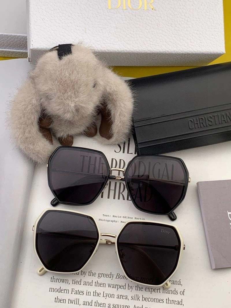 MultiPurpose Christian Dior Sunglasses 278713