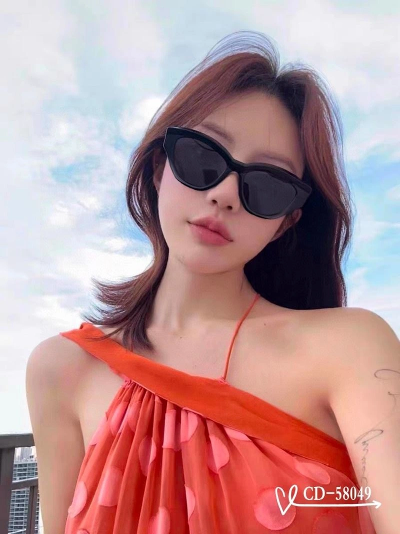 Christian Dior Sunglasses Vibrant 278687