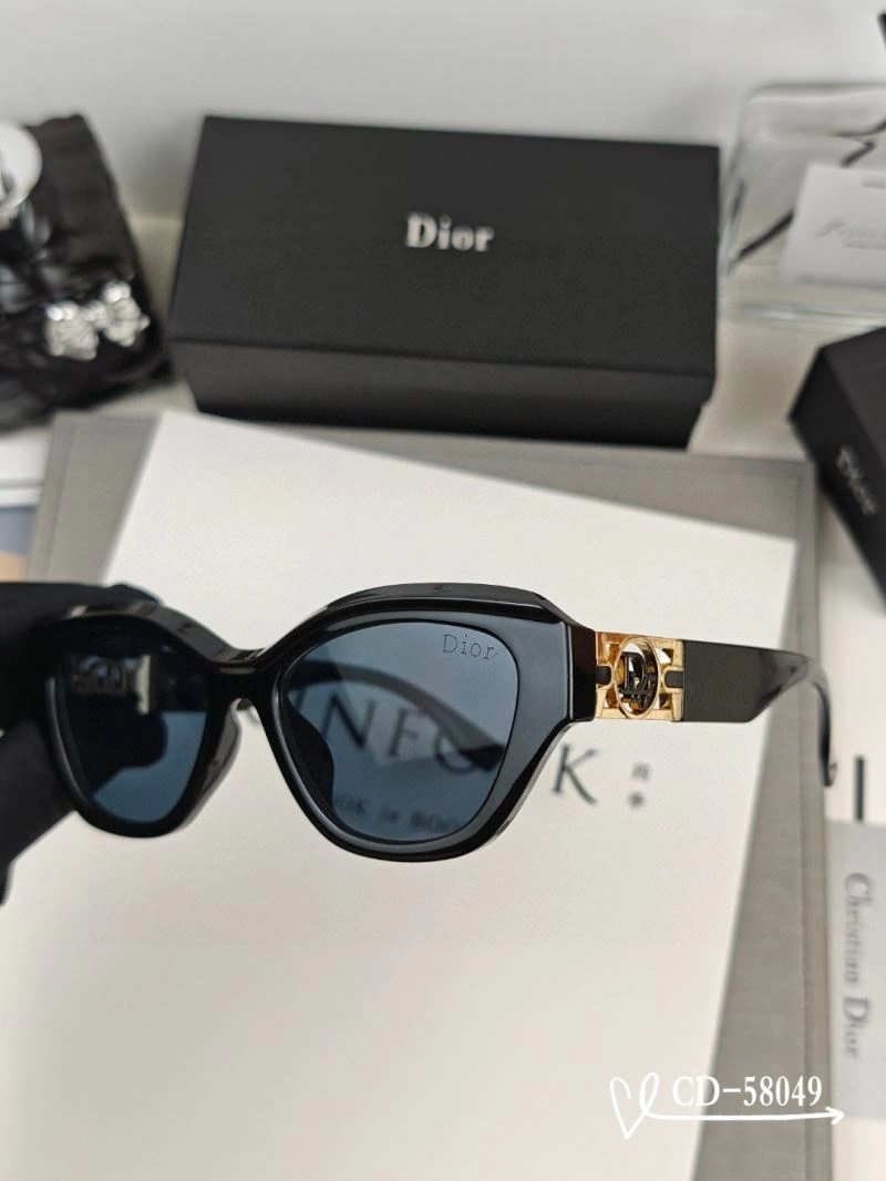 Christian Dior Sunglasses Vibrant 278687