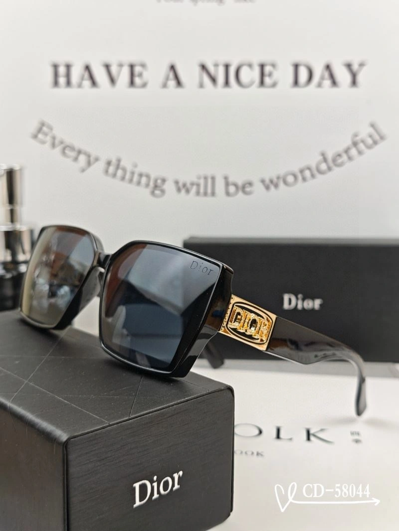 Timeless Christian Dior Sunglasses 278688