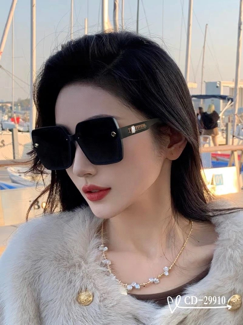 Christian Dior Sunglasses Vibrant 278662