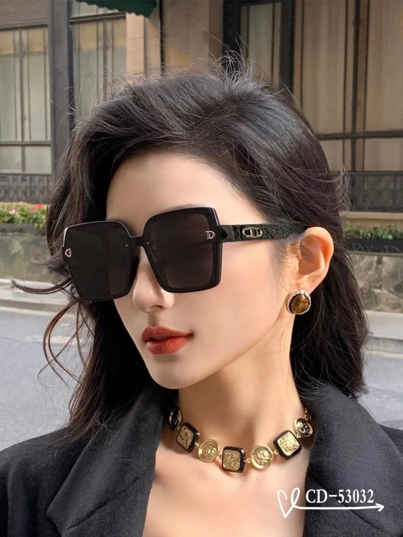 FashionForward Christian Dior Sunglasses 278669