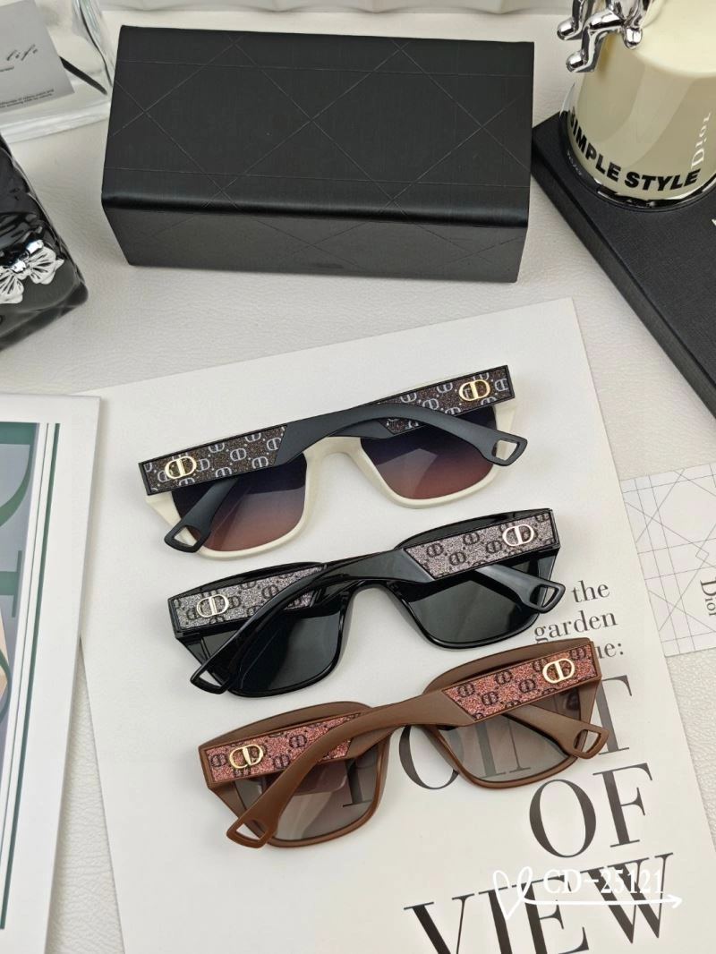 Christian Dior Sunglasses Durable 278684