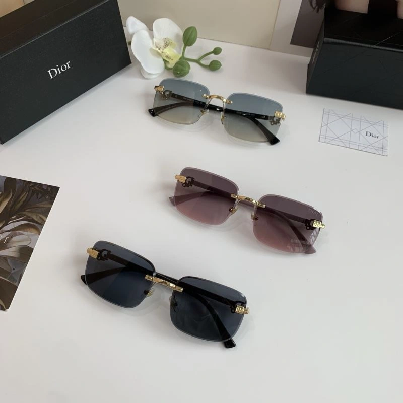 Christian Dior Sunglasses Durable 278676