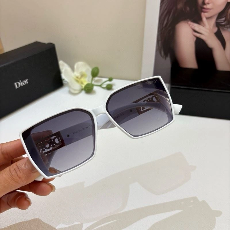 Functional Christian Dior Sunglasses 278667