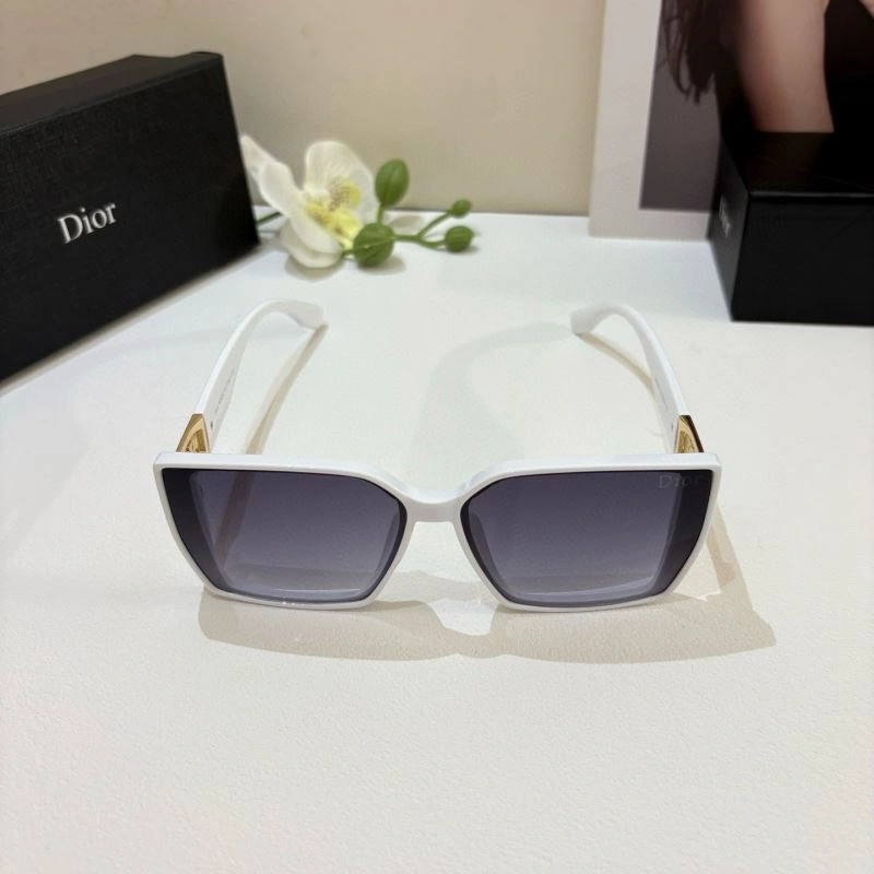 Functional Christian Dior Sunglasses 278667