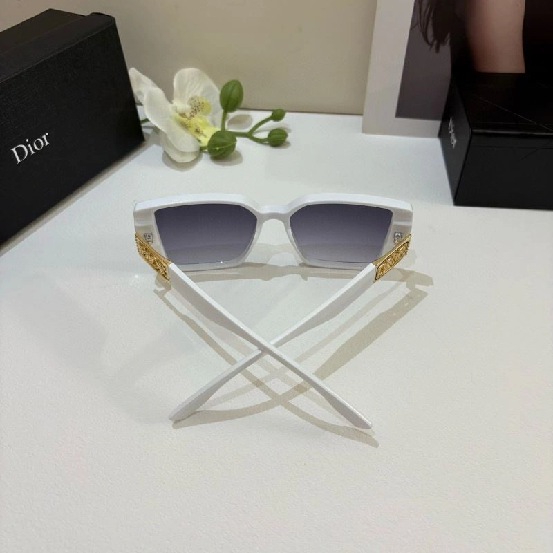 Functional Christian Dior Sunglasses 278667