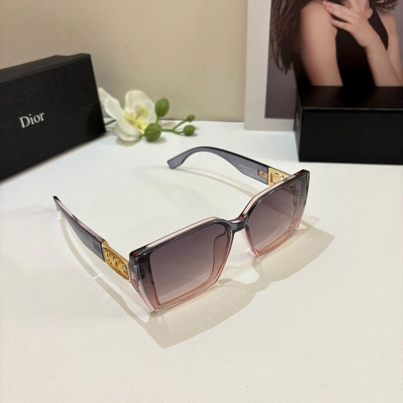 Resilient Christian Dior Sunglasses 278673