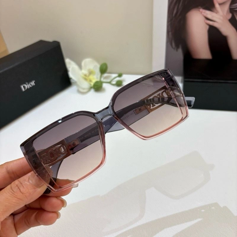 Resilient Christian Dior Sunglasses 278673