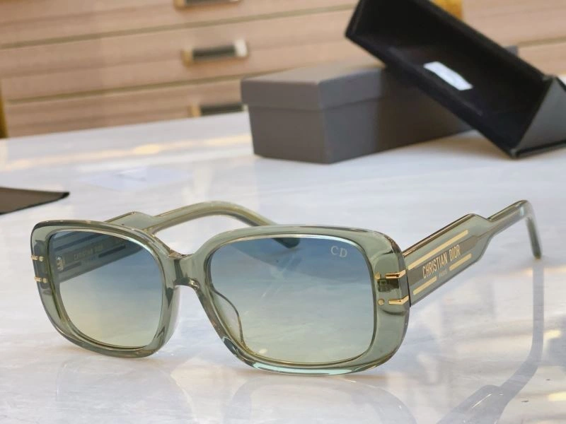 Vibrant Christian Dior Sunglasses 278682