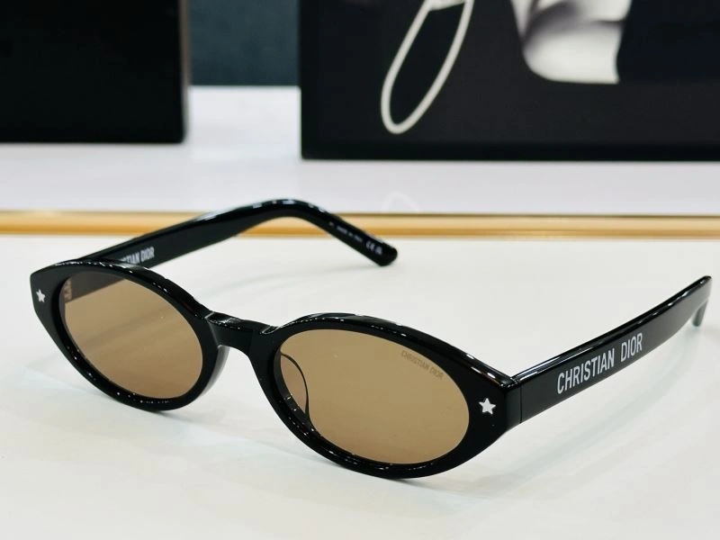 Cozy Christian Dior Sunglasses 278685