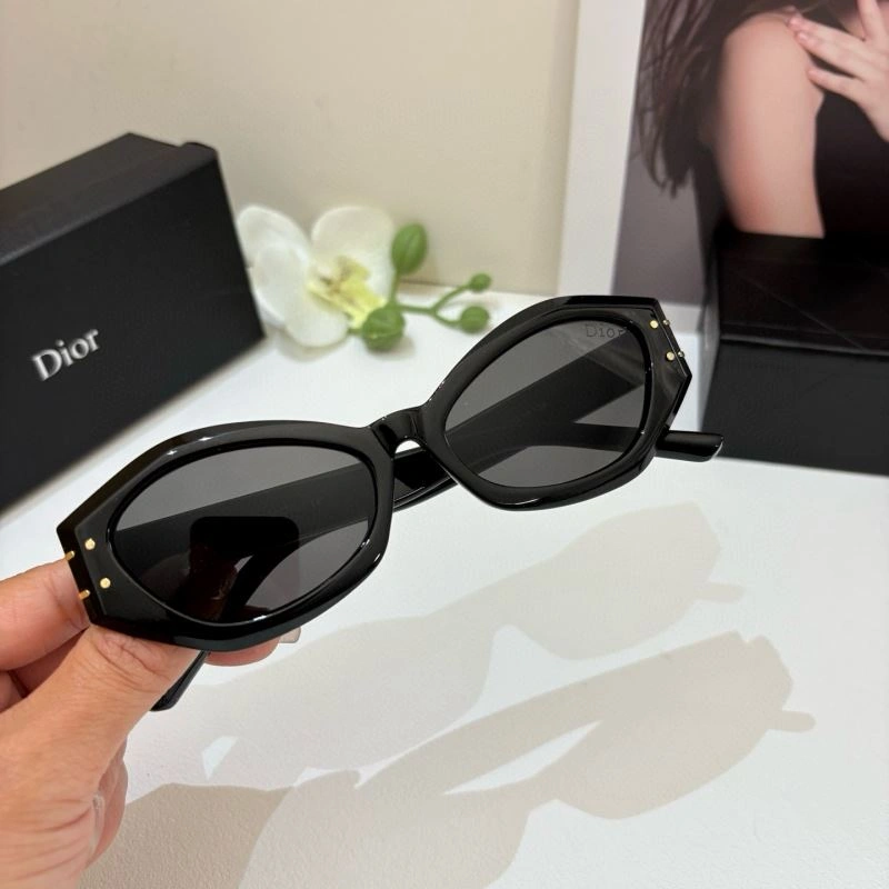 Trendy Christian Dior Sunglasses 278668