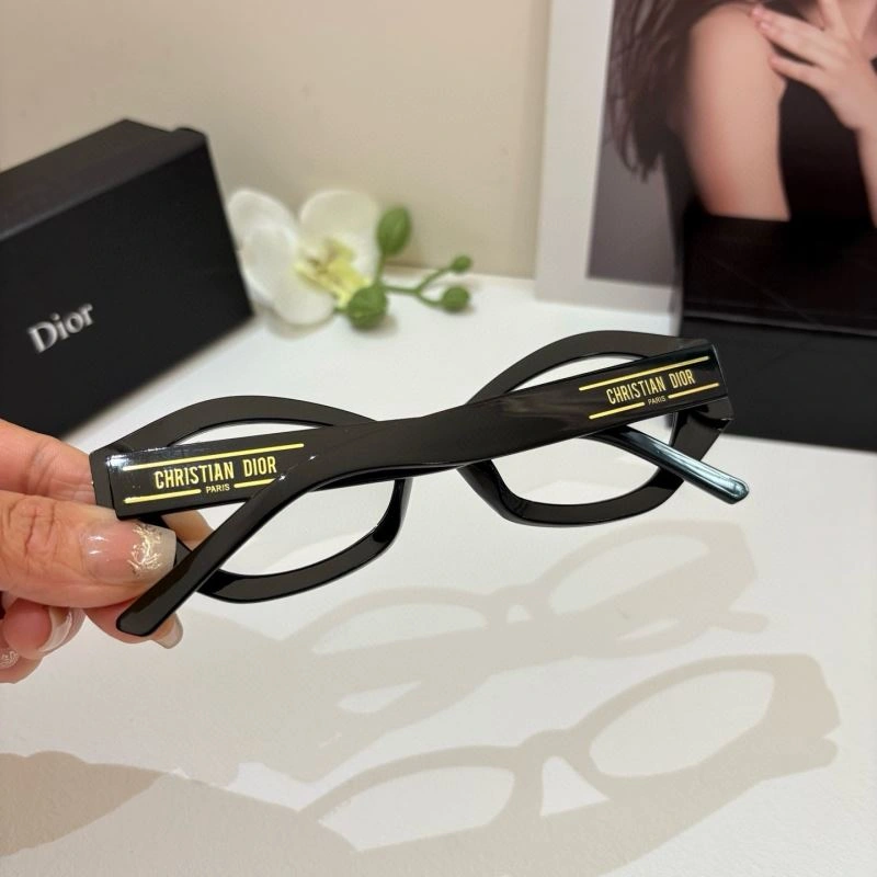 Christian Dior Sunglasses TopPick 278653