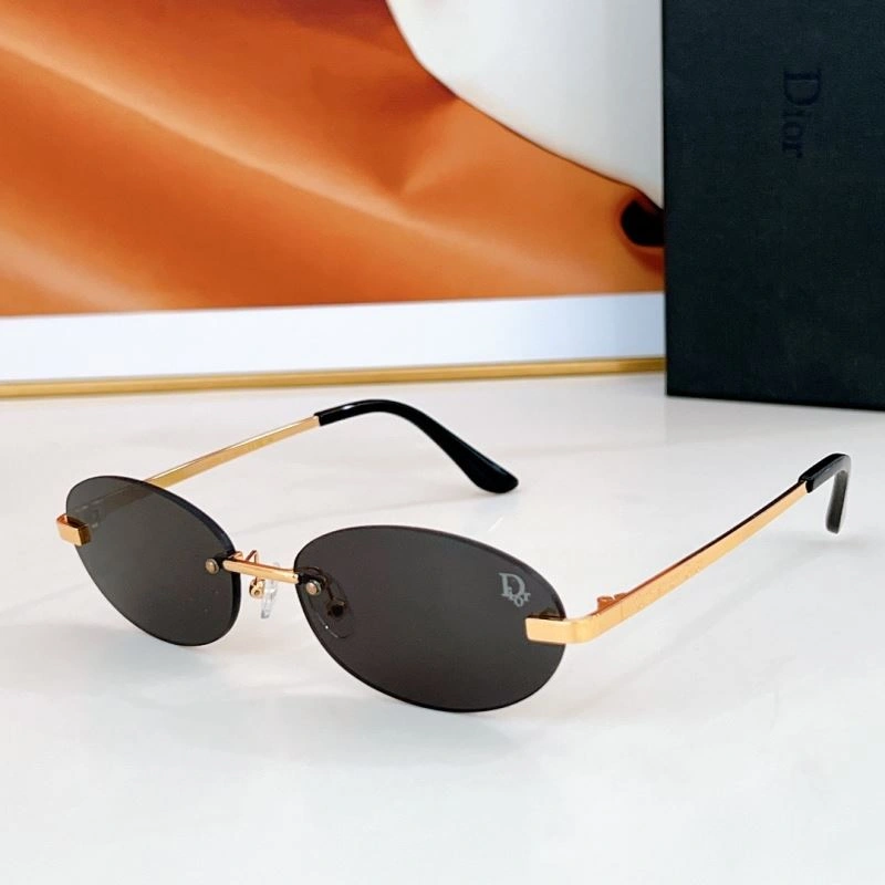 Efficient Christian Dior Sunglasses 278655