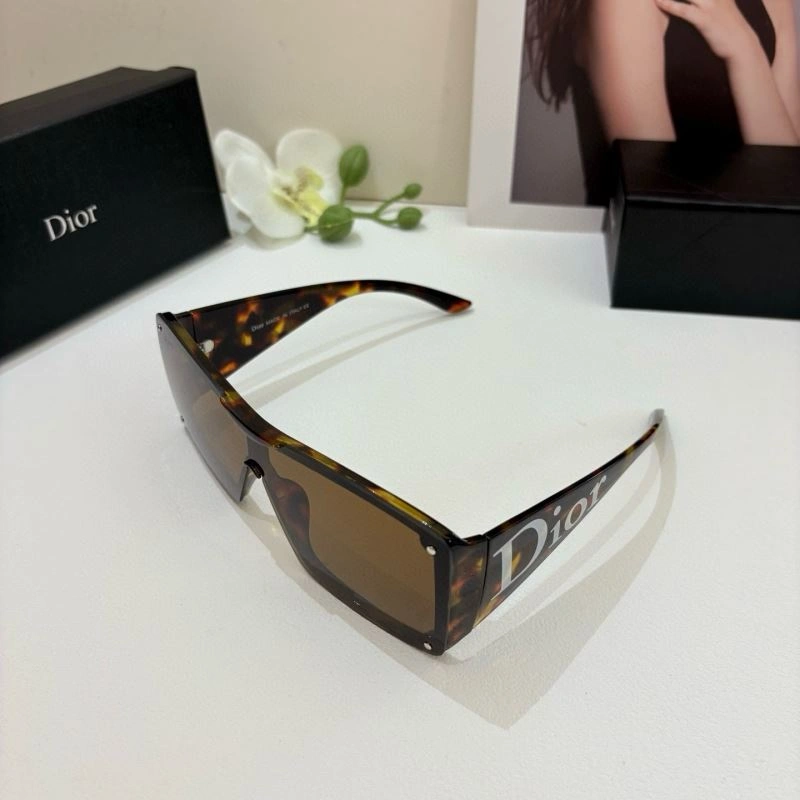 Christian Dior Sunglasses Colorful 278647