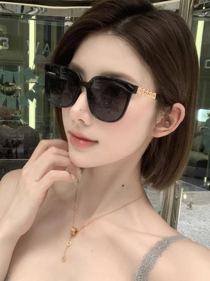 Sleek Christian Dior Sunglasses 278618