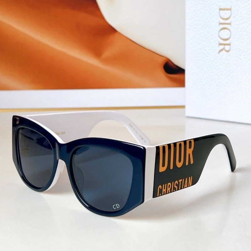 Christian Dior Sunglasses Seasonal 278616