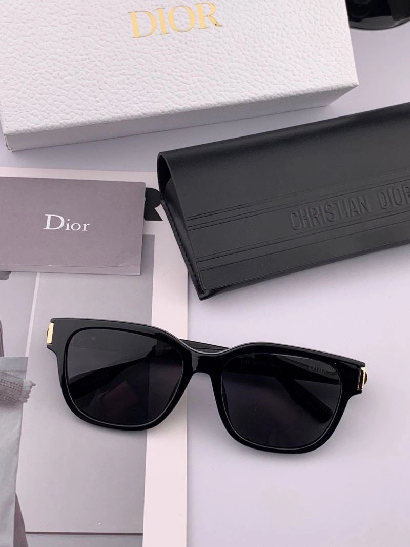Christian Dior Sunglasses WellDesigned 278876