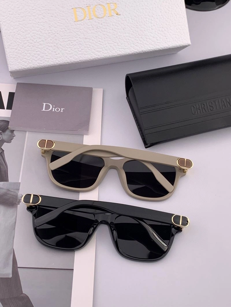 Christian Dior Sunglasses WellDesigned 278876