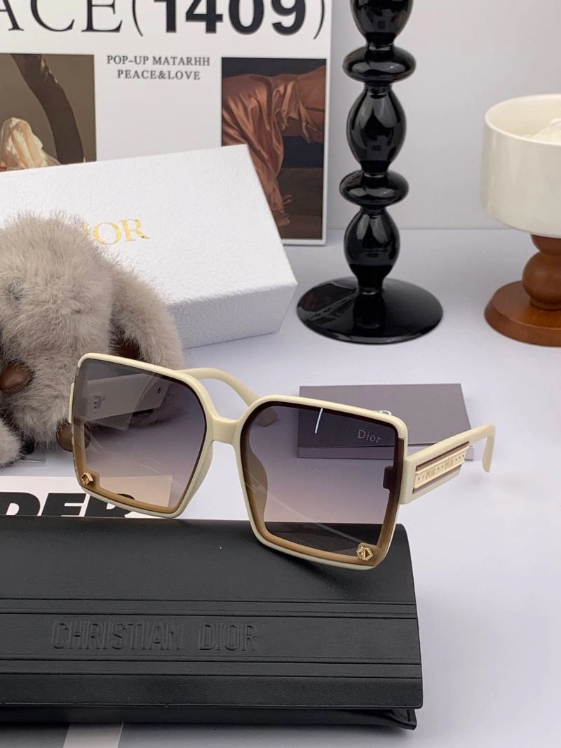 Christian Dior Sunglasses Compact 278881