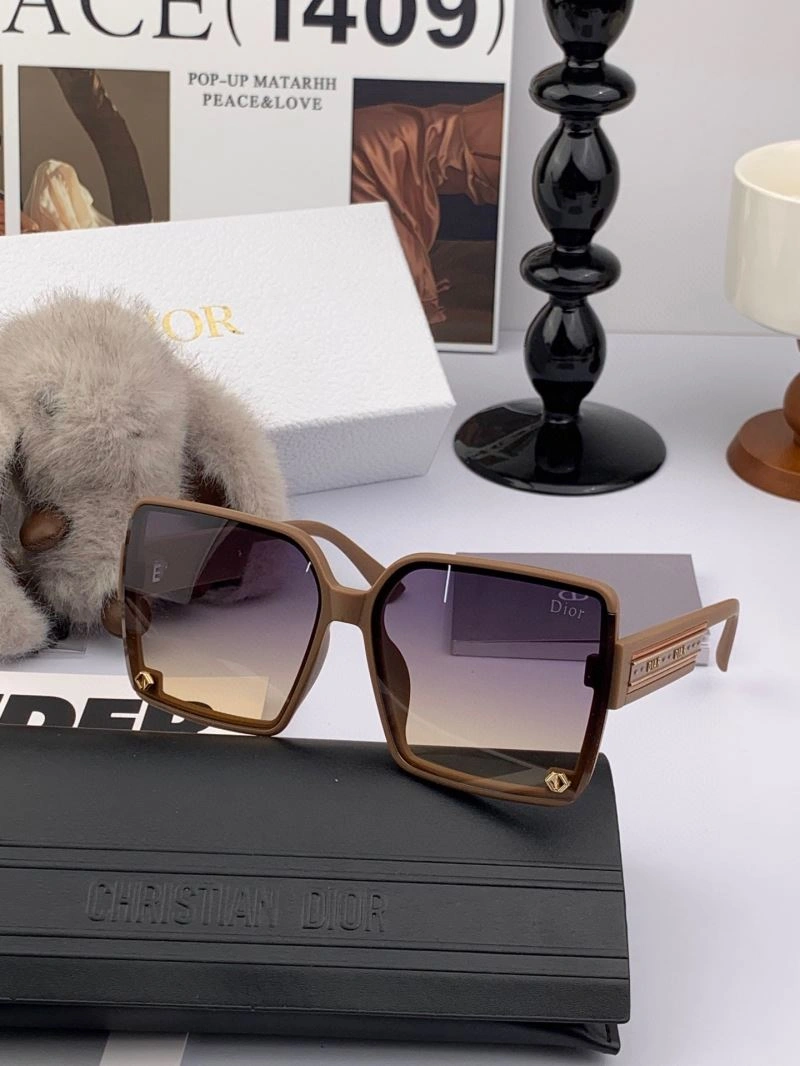 Christian Dior Sunglasses Compact 278881