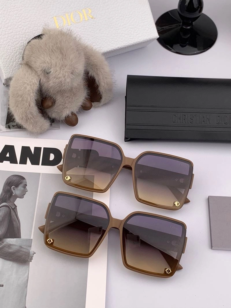 Christian Dior Sunglasses Compact 278881