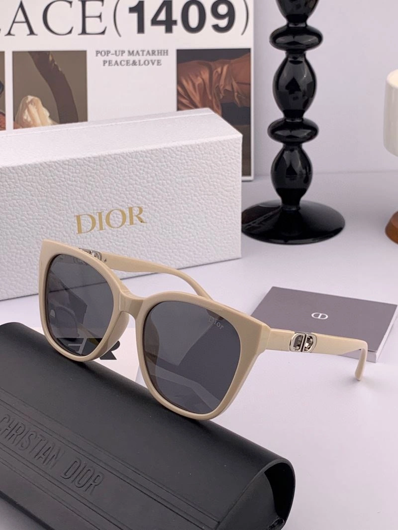 Christian Dior Sunglasses MultiPurpose 278875