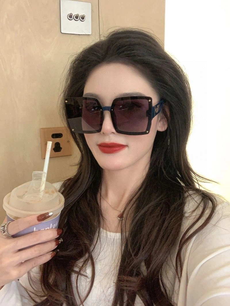 Christian Dior Sunglasses HighQuality 278862