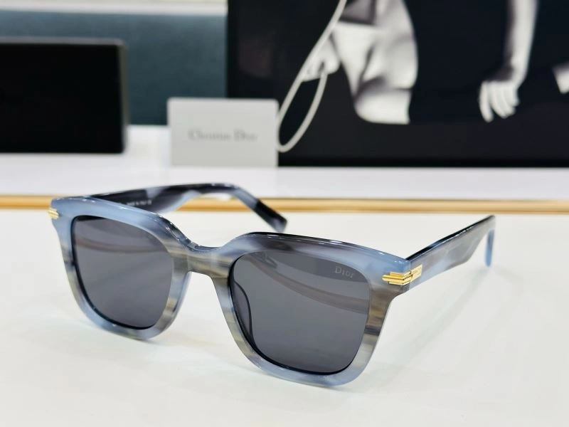Christian Dior Sunglasses Chic 278857