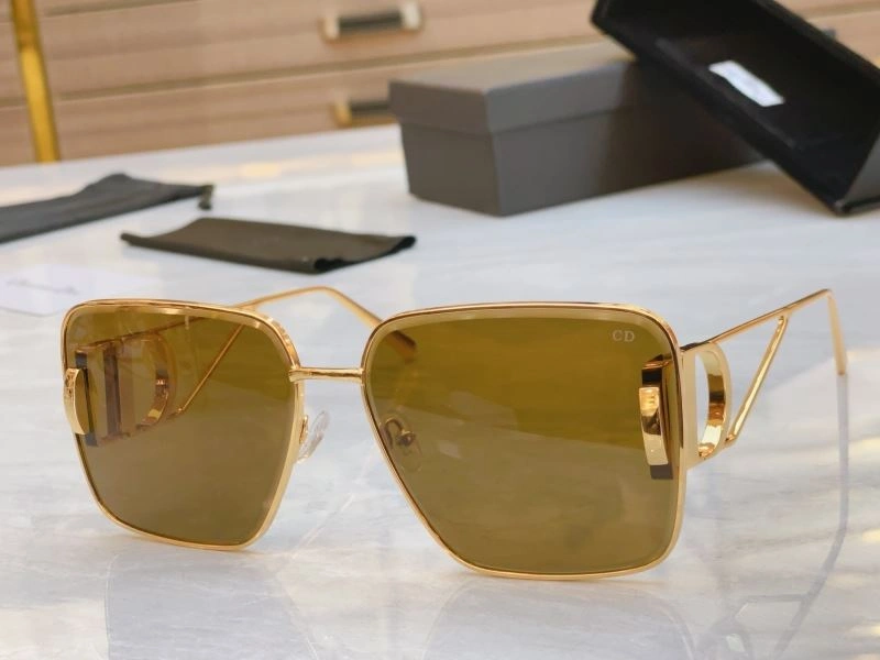 Christian Dior Sunglasses Stylish 278854
