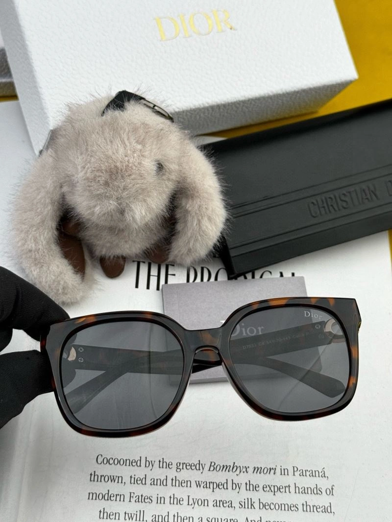 Christian Dior Sunglasses OnTrend 278830