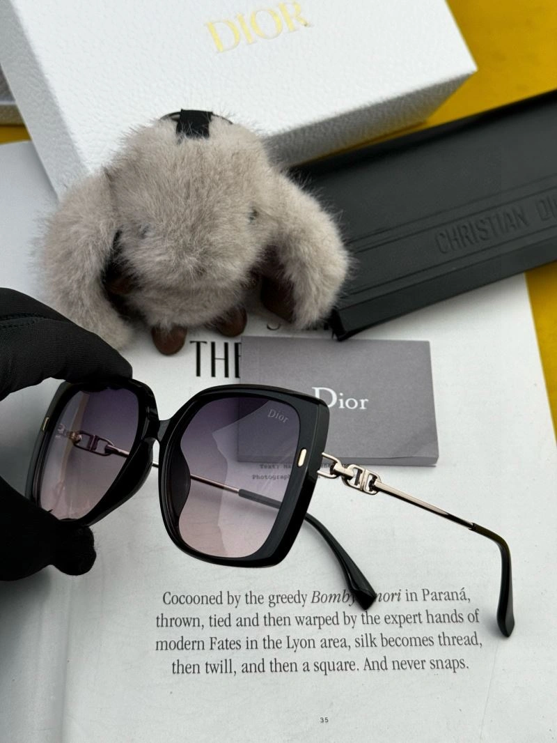 Attractive Christian Dior Sunglasses 278839
