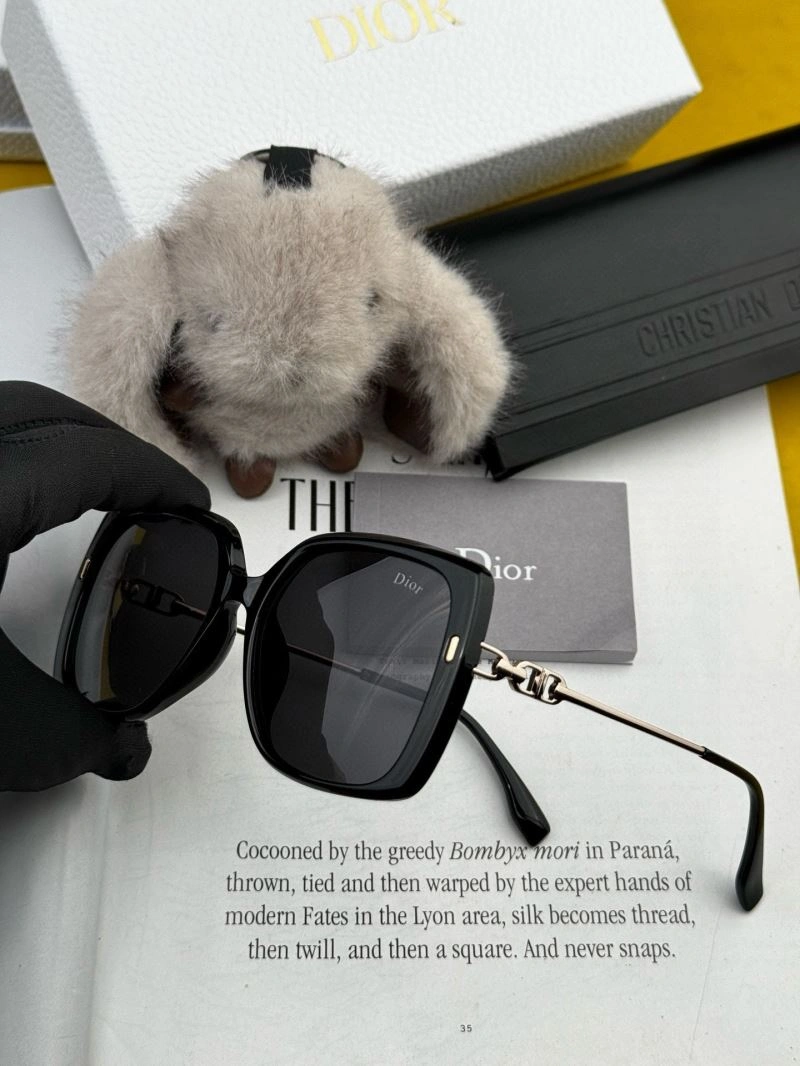 Attractive Christian Dior Sunglasses 278839