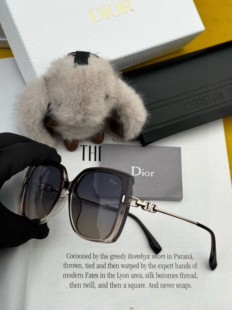 Attractive Christian Dior Sunglasses 278839