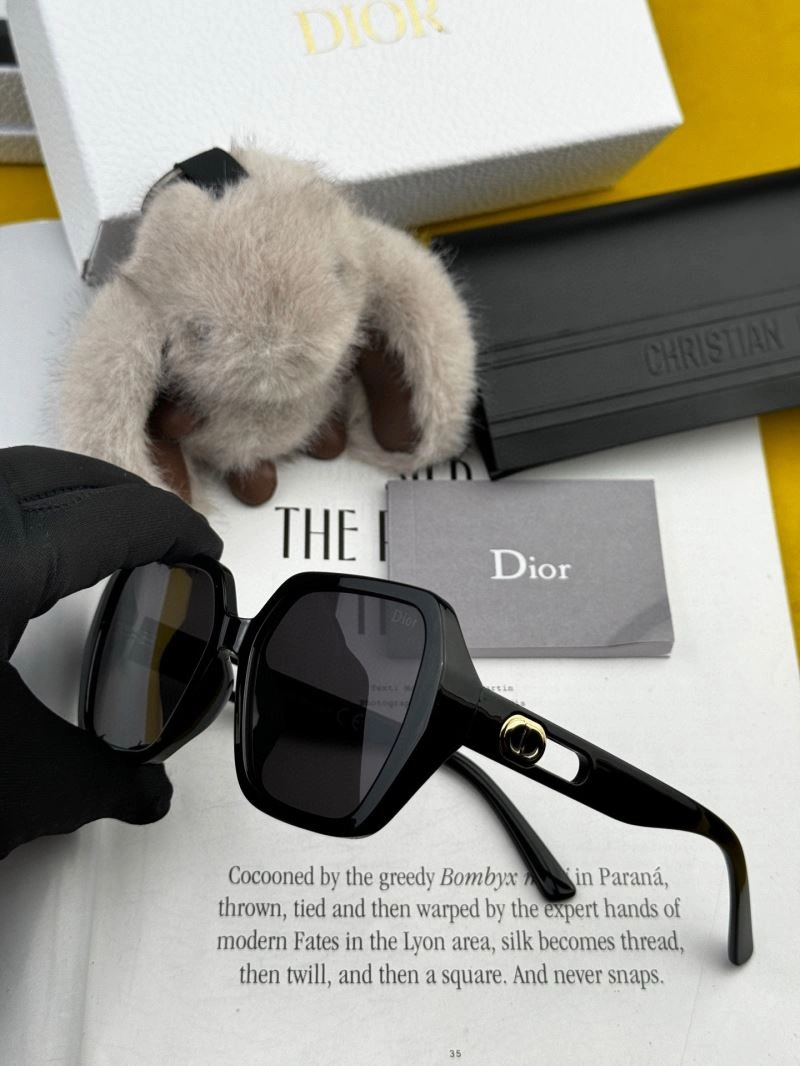 Christian Dior Sunglasses RelaxedFit 278826