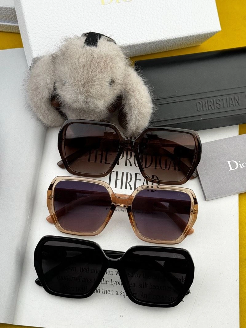 Christian Dior Sunglasses RelaxedFit 278826