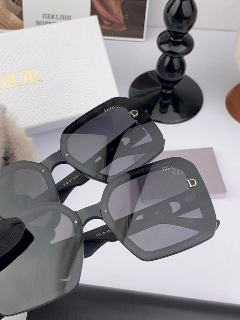ZipUp Christian Dior Sunglasses 278838