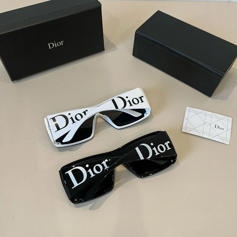 Functional Christian Dior Sunglasses 278844