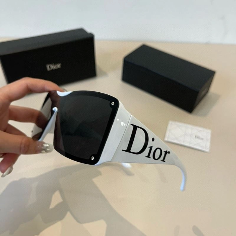 Functional Christian Dior Sunglasses 278844