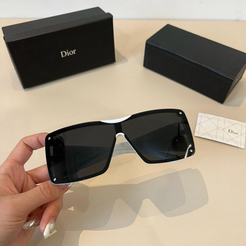 Functional Christian Dior Sunglasses 278844
