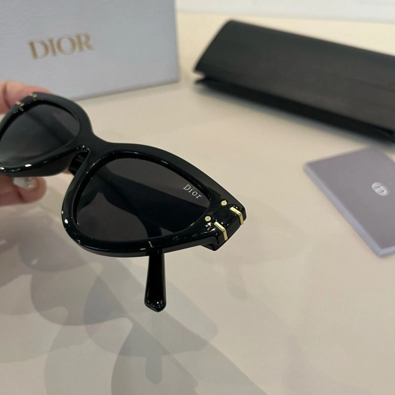 Christian Dior Sunglasses Classic 278831