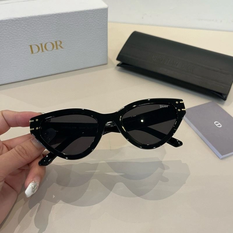 Christian Dior Sunglasses Classic 278831