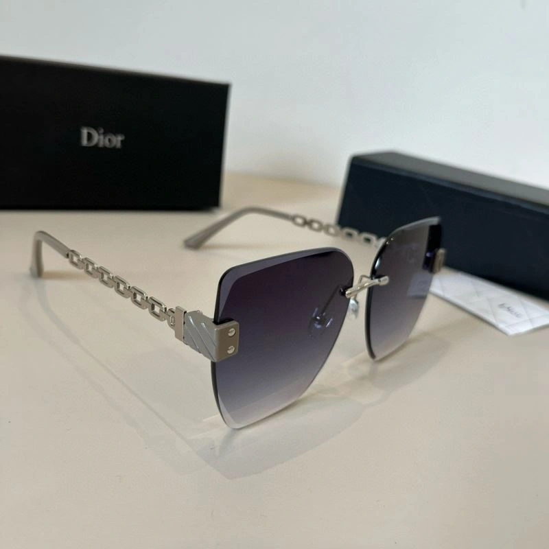Fashionable Christian Dior Sunglasses 278845