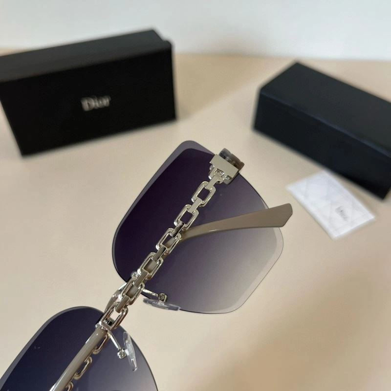 Fashionable Christian Dior Sunglasses 278845