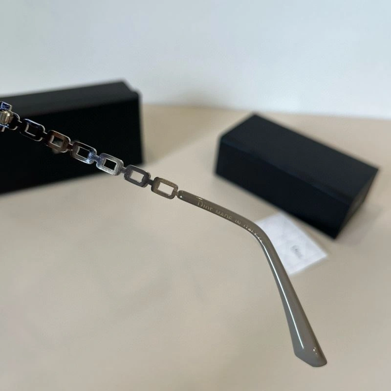 Fashionable Christian Dior Sunglasses 278845