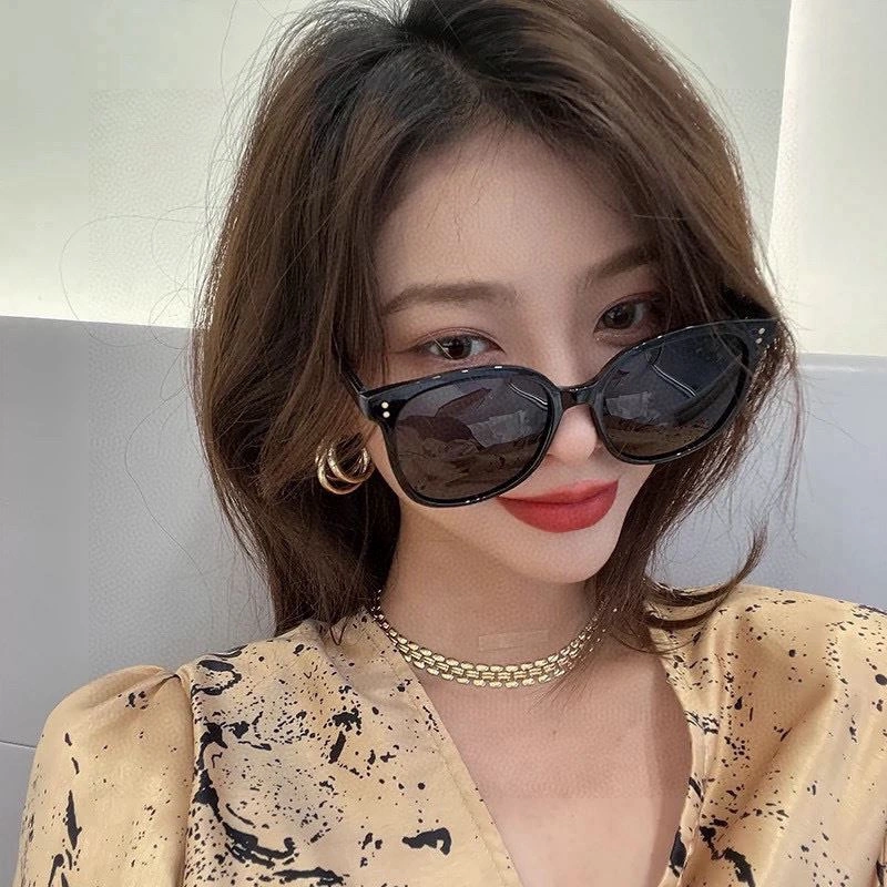 Lightweight Christian Dior Sunglasses 278851