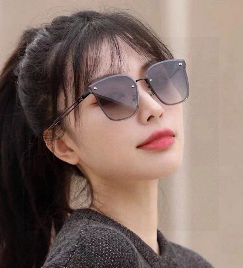 Lightweight Christian Dior Sunglasses 278851