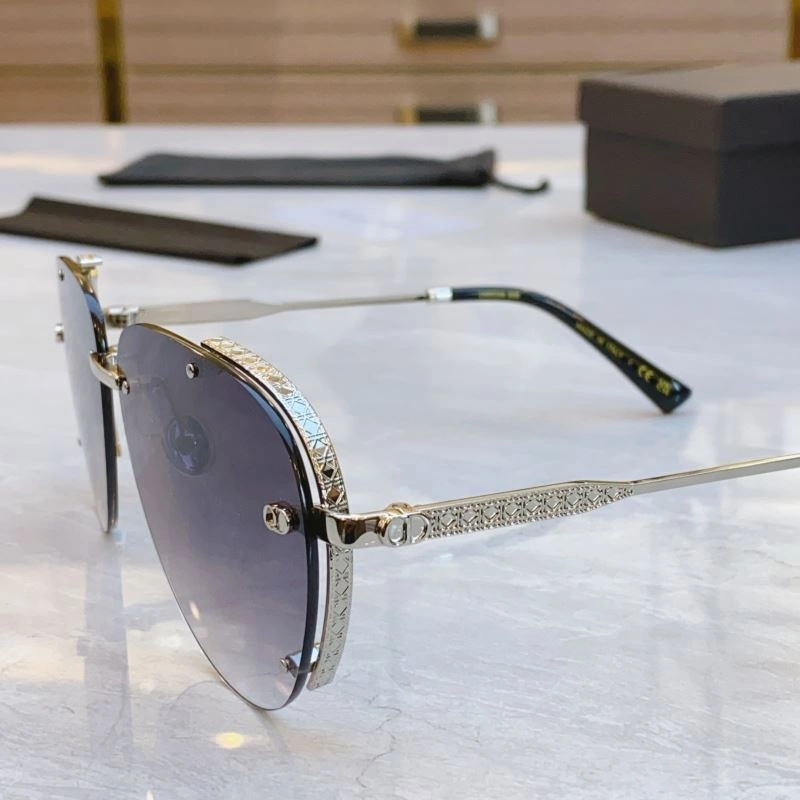 Durable Christian Dior Sunglasses 278811