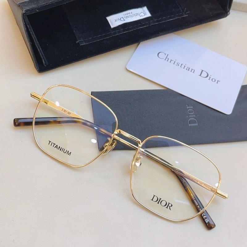 Christian Dior Sunglasses Casual 278789